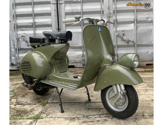 Vespa Faro Basso